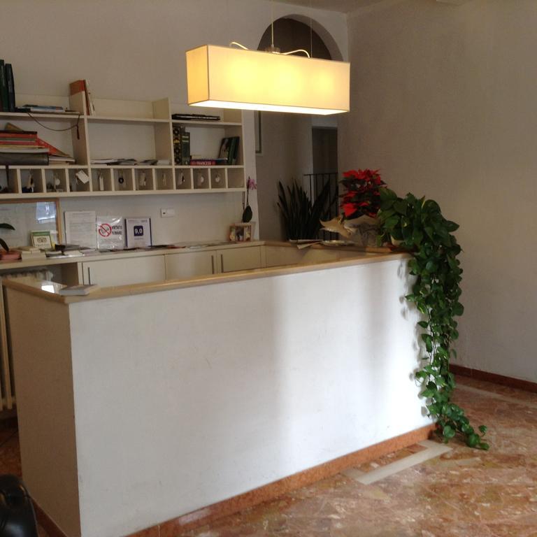 Albergo Giugni Прато Екстер'єр фото