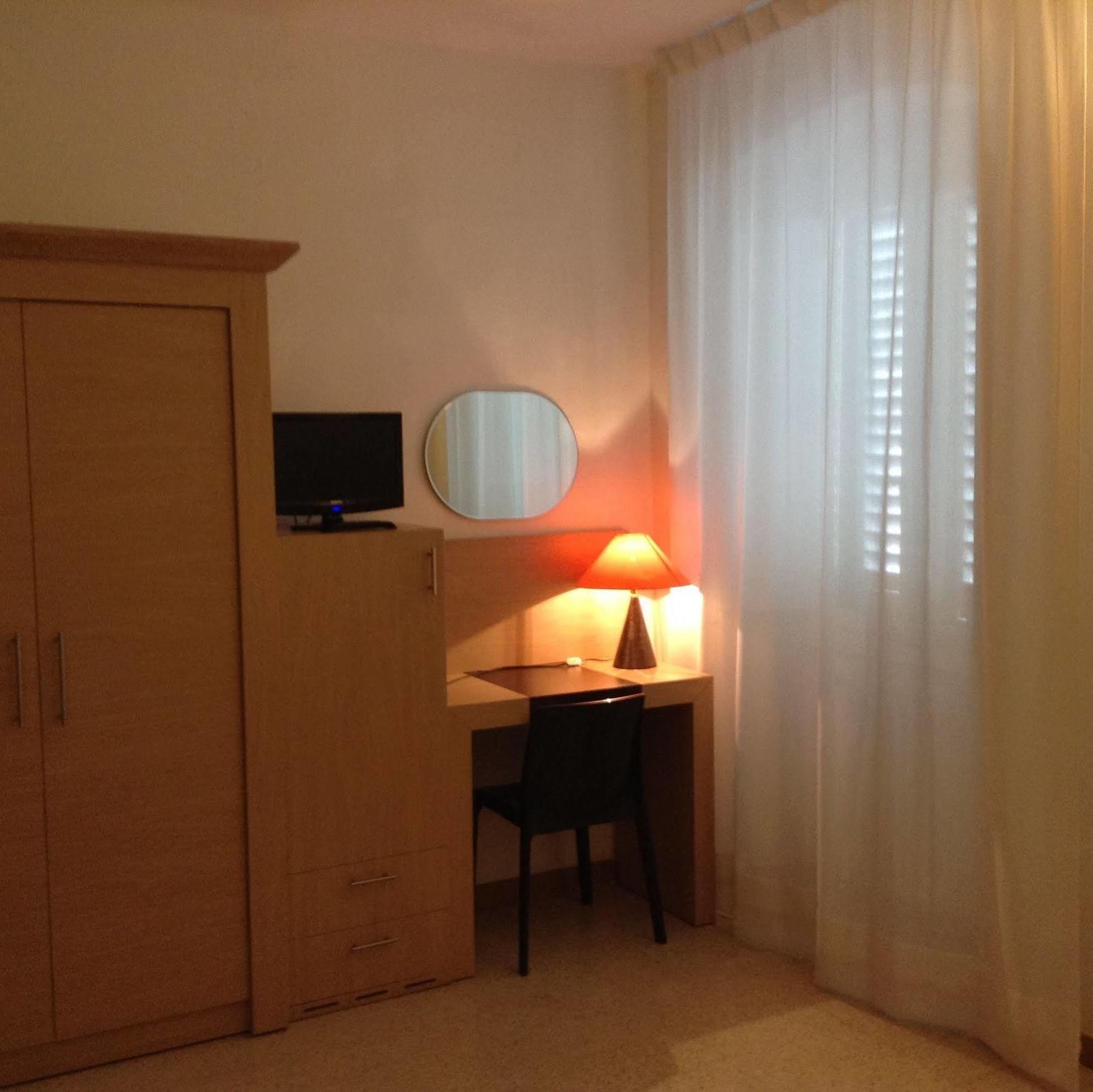 Albergo Giugni Прато Екстер'єр фото